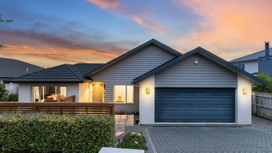 19 Tongariro Drive, Aotea, Porirua