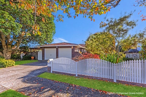 4 Hunter Place, Merrilands, New Plymouth
