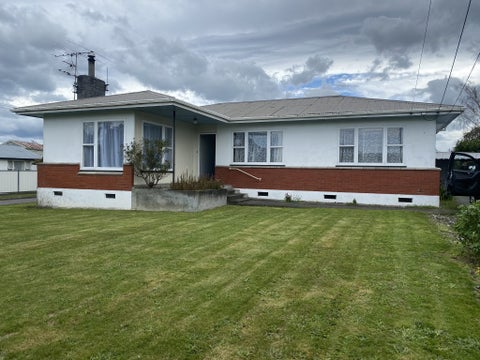 13 Wavell Crescent, Lansdowne, Masterton