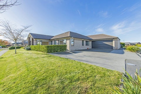 103 Pegasus Boulevard, Pegasus, Pegasus