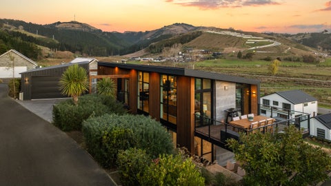8 Jahan Lane, Cashmere, Christchurch