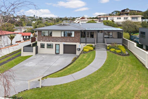 32 Amante Crescent, Mairangi Bay, Auckland