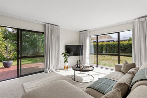 10 Erskine Street, Lake Hayes, Queenstown