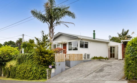 64 Ngamotu Road, Spotswood, New Plymouth