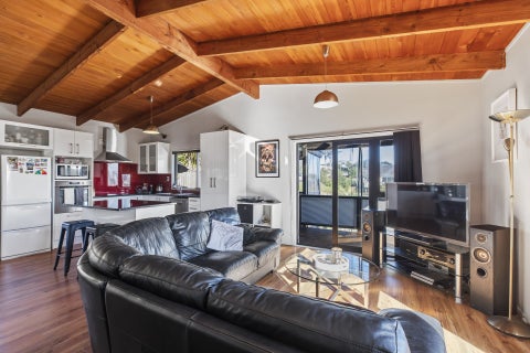 63 Simpson Road, Ranui, Auckland