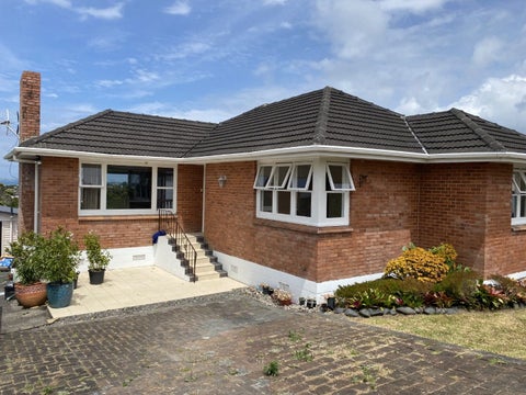 743 East Coast Road, Browns Bay, Auckland