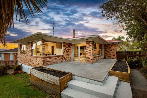 57 Rehia Road, Massey, Auckland