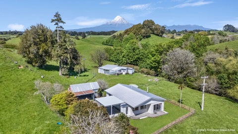 194 Tarata Road, Inglewood, Inglewood