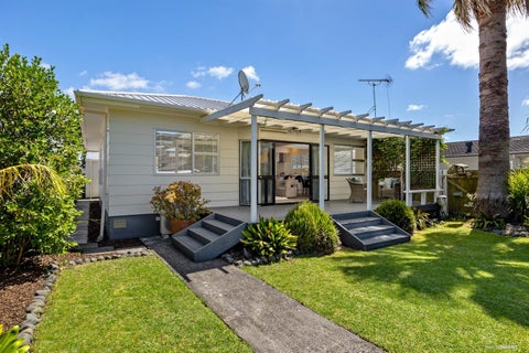 1/59 Hattaway Avenue, Bucklands Beach, Auckland