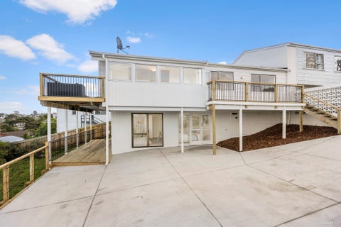 2/81 Target Road, Tōtara Vale, Auckland