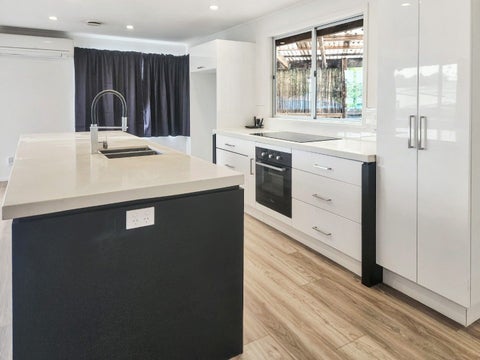 32 Becker Drive, Weymouth, Auckland