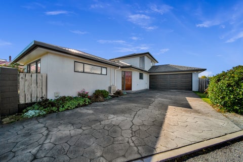 26D Dixon Avenue, Hawera