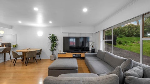 2/38 Corunna Road, Milford, Auckland