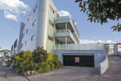 105/3 Morningside Drive, St Lukes, Auckland