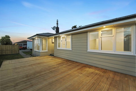 17 Gill Crescent, Redwoodtown, Blenheim