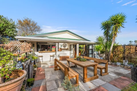 19 Fincham Road, Raumati Beach, Paraparaumu