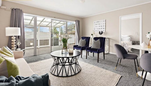2/118 Lynwood Road, New Lynn, Auckland