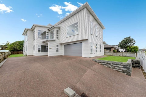 70 Seventh View Avenue, Beachlands, Auckland