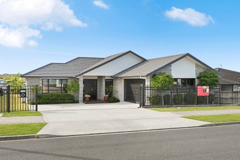 8 Paiaka Place, Rototuna North, Hamilton