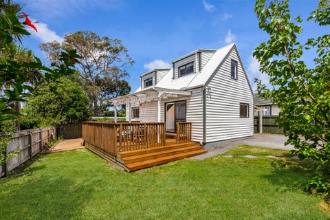 2/12 Neil Avenue, Te Atatu Peninsula, Auckland