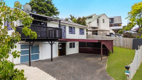 36 Eugenia Rise, Totara Heights, Auckland