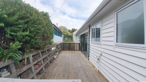 2 Hawkhurst Road, Lyttelton, Lyttelton