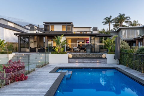 42 Braemar Road, Rothesay Bay, Auckland