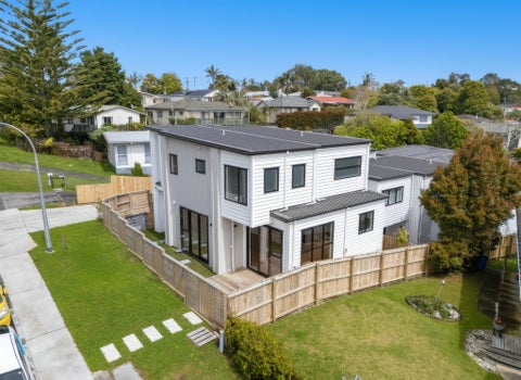 7A Hewlett Road, Massey, Auckland