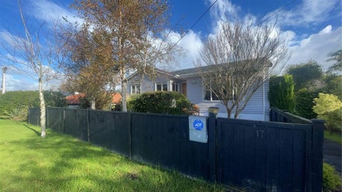 17 Trafalgar Road, Milford, Auckland
