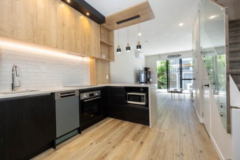 2/108 Beach Road, Te Atatu Peninsula, Auckland