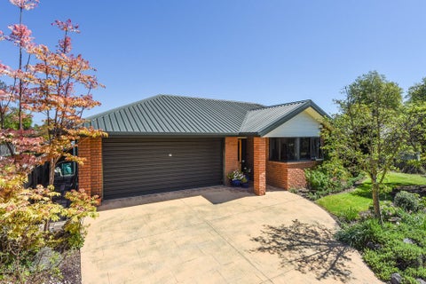 14 Appaloosa Avenue, Richmond