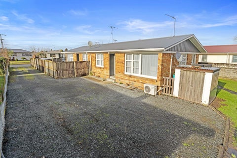 19B Sundown Crescent, Melville, Hamilton
