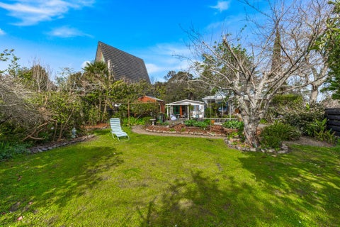 32 Ferry Parade, Herald Island, Auckland