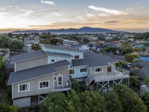 7 Charlotte Way, Raumati South, Paraparaumu