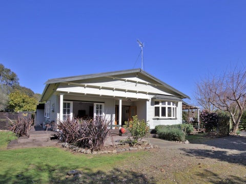 155 Muhunoa East Road, Ohau, Levin