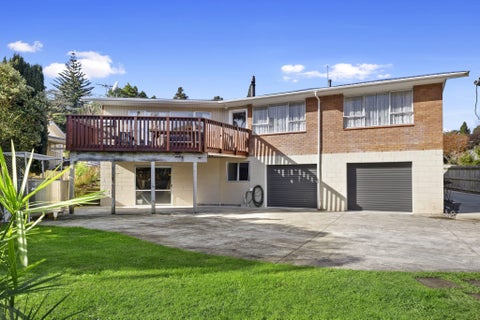 1 Wayne Place, Ferndale, New Plymouth