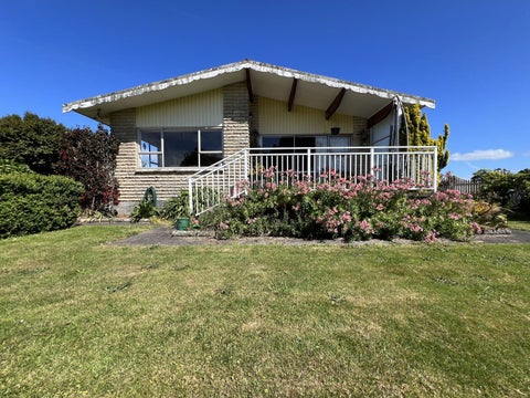 30 Gold Street, Waitara, Waitara