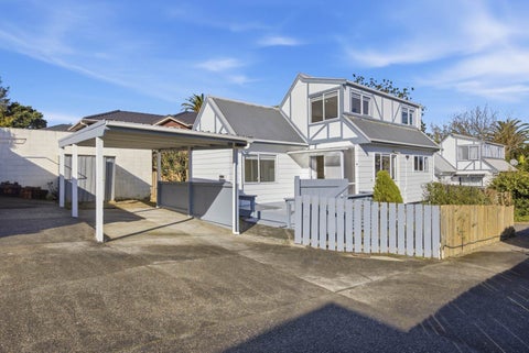2/8 Chalmers Street, Avondale, Auckland