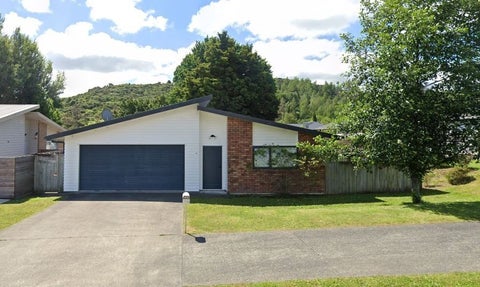 4 Quartz Place, Brown Owl, Upper Hutt