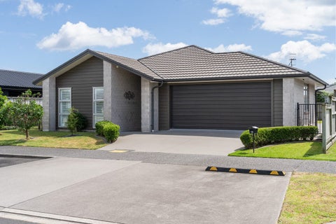 10 Hiria Crescent, Papamoa Beach, Papamoa