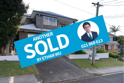2/9 Colmar Road, Mellons Bay, Auckland