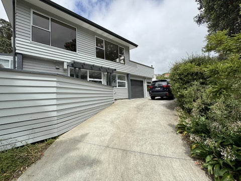 4 Chorley Grove, Churton Park, Wellington