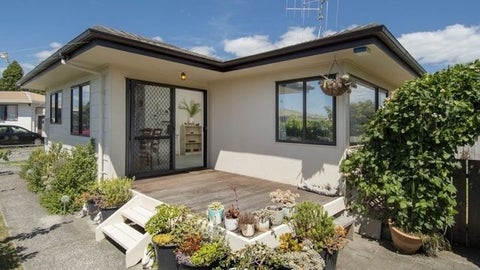 8 Greenpark Way, Greerton, Tauranga