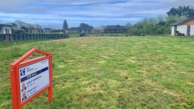 12 Te Harawira Street, Otaki