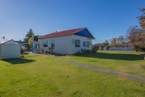 5 Main Road, Pleasant Point