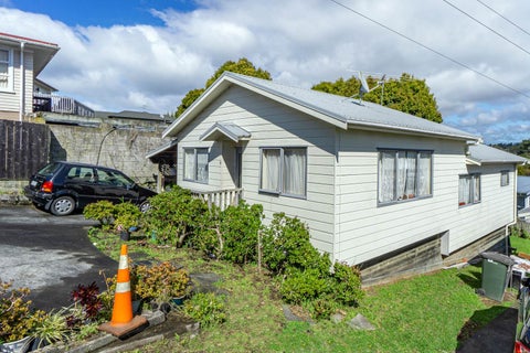 26B Sunnyfield Crescent, Glenfield, Auckland