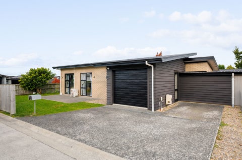 80 Sylvester Crescent, Flagstaff, Hamilton