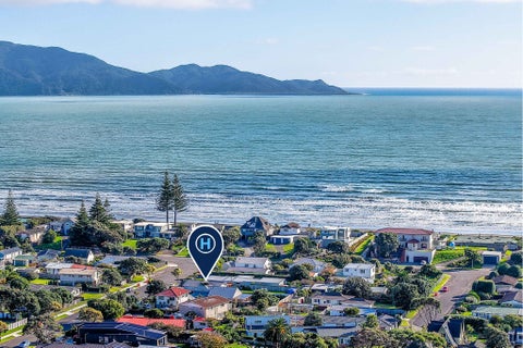 7 Eruini Street, Waikanae Beach, Waikanae