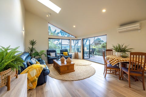 20A Tawa Street, Oneroa, Waiheke Island