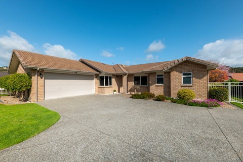 6 Sunnybrooke Close, Welcome Bay, Tauranga